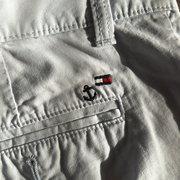 Tommy Hilfiger Shorts - Picture 5 of 6